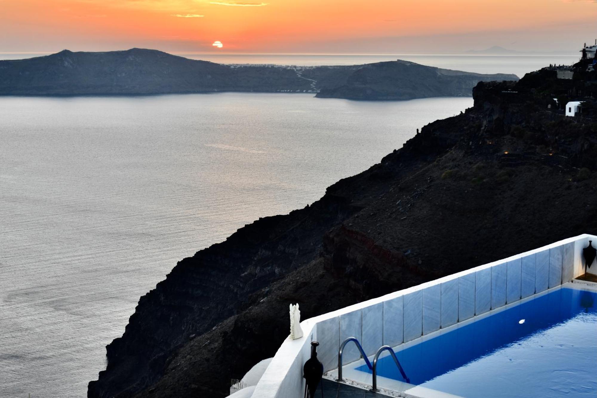 Aeolos Art & Eco Suites Adults Only Imerovigli  Esterno foto